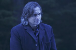  Once Upon a Time Preview: Something Wicked This Way Comes ONCE UPON A TIME - "Darkness on the Edge of Town" - With Gold banished from town, the residents of Storybrooke attempt to resume their normal lives. Hook and Belle search for a way to release the fairies from the Sorcerer's hat, while Emma, Henry and Regina continue to look for clues that could lead them to the Author. But when a terrifying darkness descends on the town, Emma and Regina are forced to confront the true nature of evil. Meanwhile, in New York, Gold and Ursula enlist Cruella De Vil to join their cause, on "Once Upon a Time," SUNDAY, MARCH 1 (8:00-9:00 p.m., ET) on the ABC Television Network. (ABC/Jack Rowand)
ROBERT CARLYLE