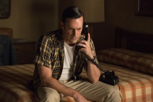 Jon Hamm as Don Draper, Mad Men Series Finale | Tell-Tale TV Jon Hamm as Don Draper, Mad Men Series Finale Mad Men Series Finale Review: Person to Person (Season 7 Episode 14)