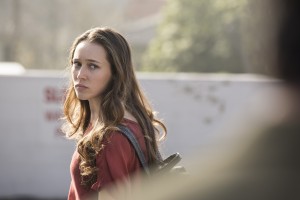  Fear the Walking Dead: Season 1 Synopsis and Photos! | Tell-Tale TV 