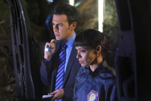  Bones: 6 Things You Need to Know About the Season 11 Premiere (Plus Photos!) 