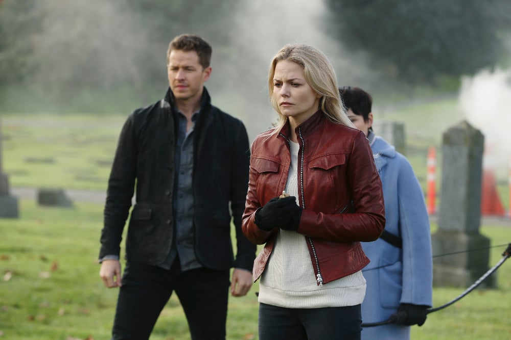  Once Upon a Time Season 5 Episode 12 Preview: Souls of the Departed | Tell-Tale TV 