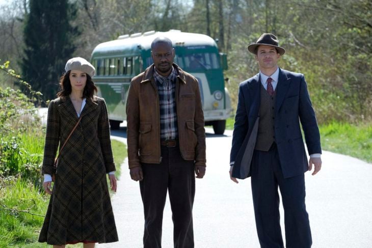 TIMELESS -- "Pilot" -- Pictured: (l-r) Abigail Spencer as Lucy Preston, Malcolm Barrett as Rufus Carlin, Matt Lanter as Wyatt Logan -- (Photo by: Joe Lederer/NBC)