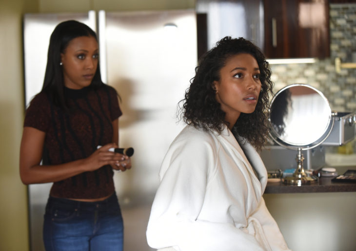 PITCH: L-R: Meagan Holder and Kylie Bunbury in the all-new “Wear It” episode of PITCH airing Thursday, Nov. 3 (9:00-10:00 PM ET/PT) on FOX. Cr: Ray Mickshaw / FOX. © 2016 FOX Broadcasting Co.