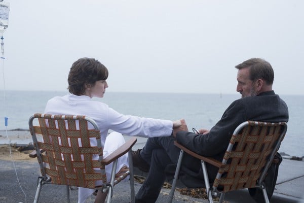 Carrie Coon and Christopher Eccleston, The Leftovers Season 3 Episode 8 | Tell-Tale TV Carrie Coon and Christopher Eccleston, The Leftovers Season 3 Episode 8
