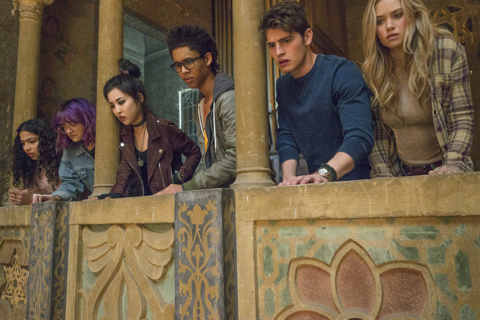 Marvel's Runaways Season 1 Episode 1 | Tell-Tale TV Marvel's Runaways Season 1 Episode 1
