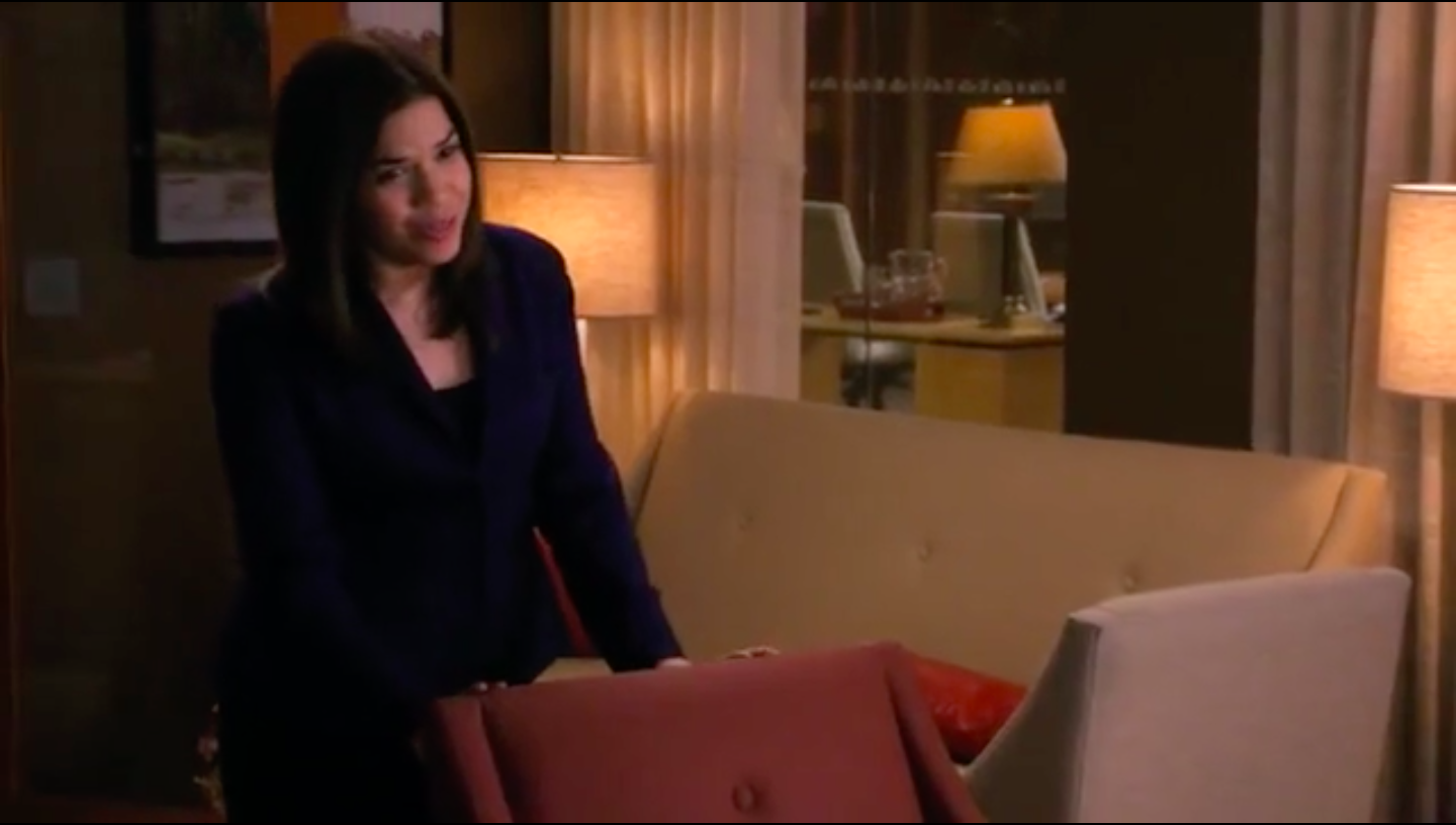 Natalie Flores (America Ferrera), The photo