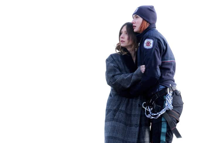 Wynonna Earp - Season 3 Episode 2 Wynonna Earp Review: When You Call My Name (Season 3 Episode 2) 