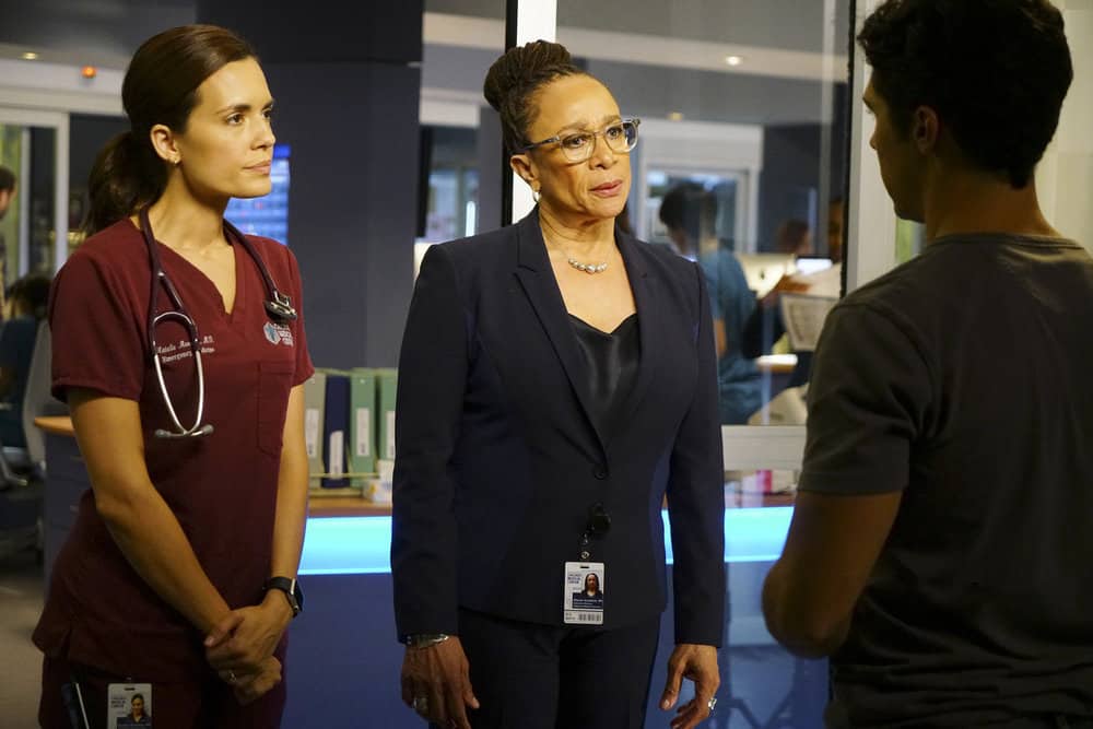 Chicago Med Review Backed Against the Wall (Season 4 Episode 4)