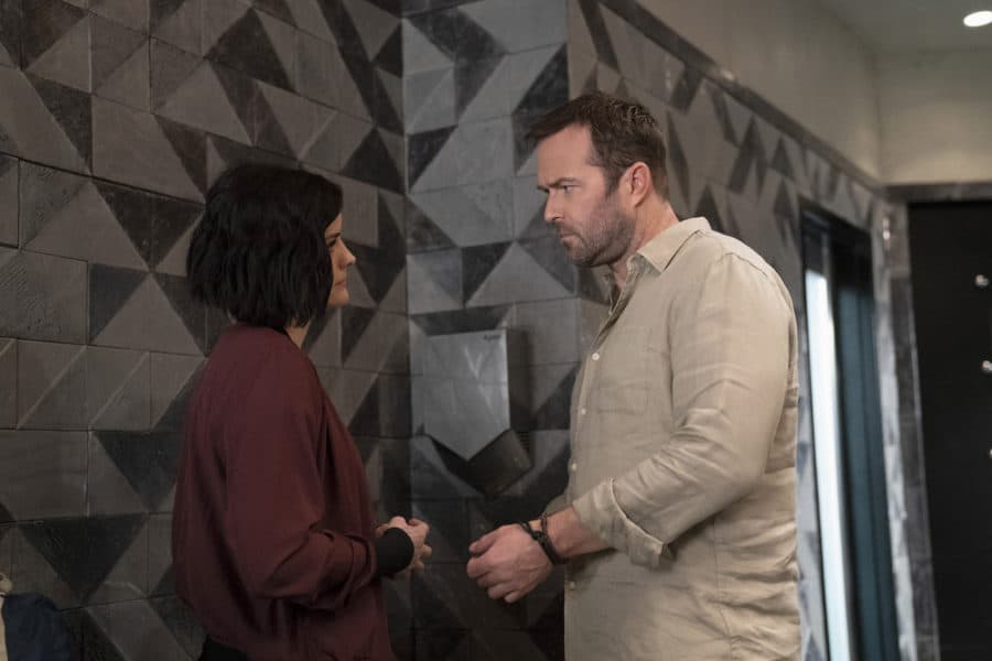 Preview — Blindspot Season 4 Episode 5: Naughty Monkey Kicks At Tree