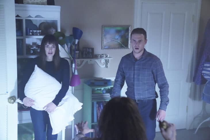ELIZABETH HENSTRIDGE, IAIN DE CAESTECKER | Tell-Tale TV ELIZABETH HENSTRIDGE, IAIN DE CAESTECKER Agents of S.H.I.E.L.D. Review: Inescapable (Season 6 Episode 6)