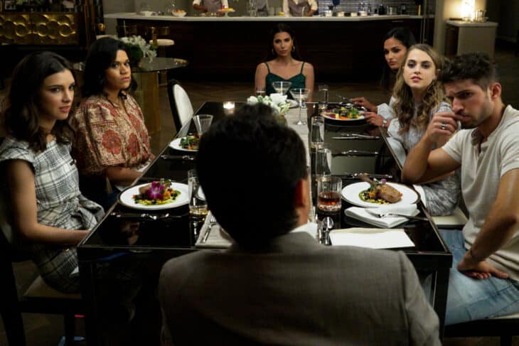 DENYSE TONTZ, JUSTINA ADORNO, ROSELYN SçNCHEZ, FELIZ RAMIREZ, ANNE WINTERS, BRYAN CRAIG Grand Hotel Review: You’ve Got Blackmail (Season 1 Episode 5) 