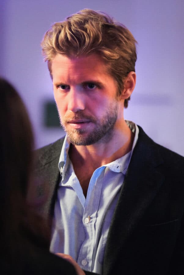 Blood and Treasure: Return of the Queen | Tell-Tale TV Blood and Treasure: Return of the Queen