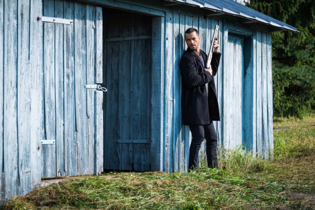 Blood & Treasure Season 1 Episode 9