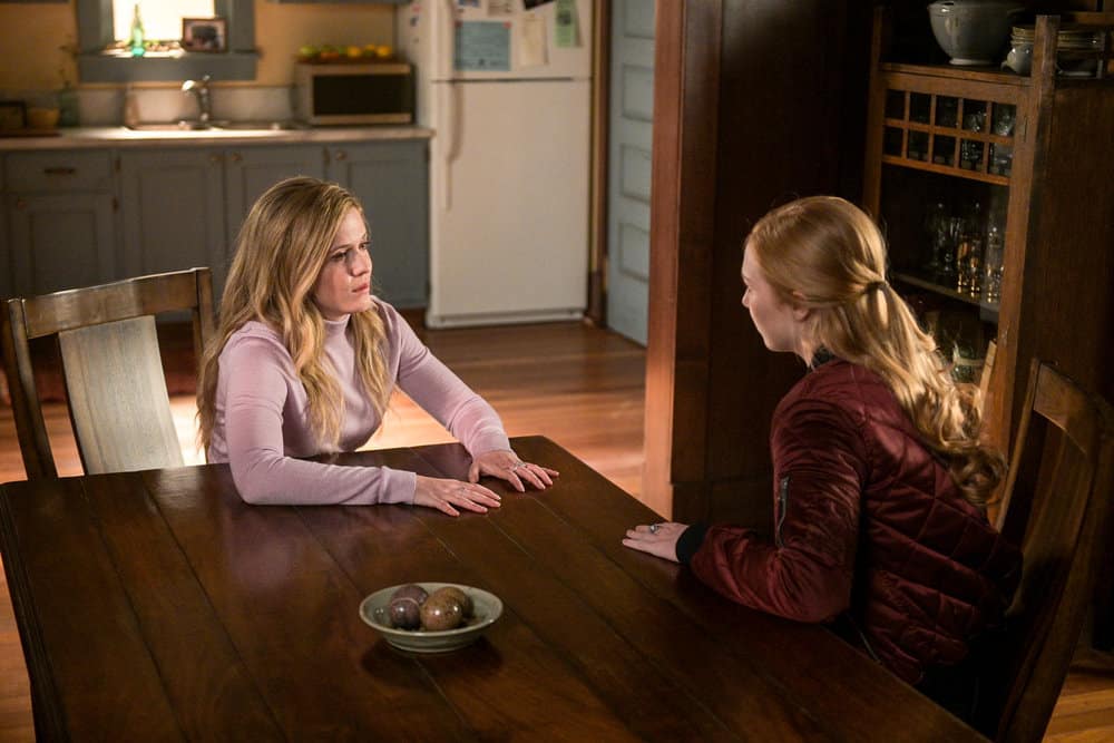 The InBetween Season 1 Episode 7, "Let Me In Your Window"