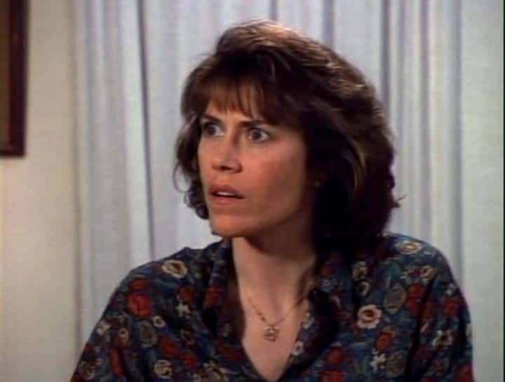 Beverly Hills, 90210 Season 2 Episode 26, "Things To Do On A Rainy Day"