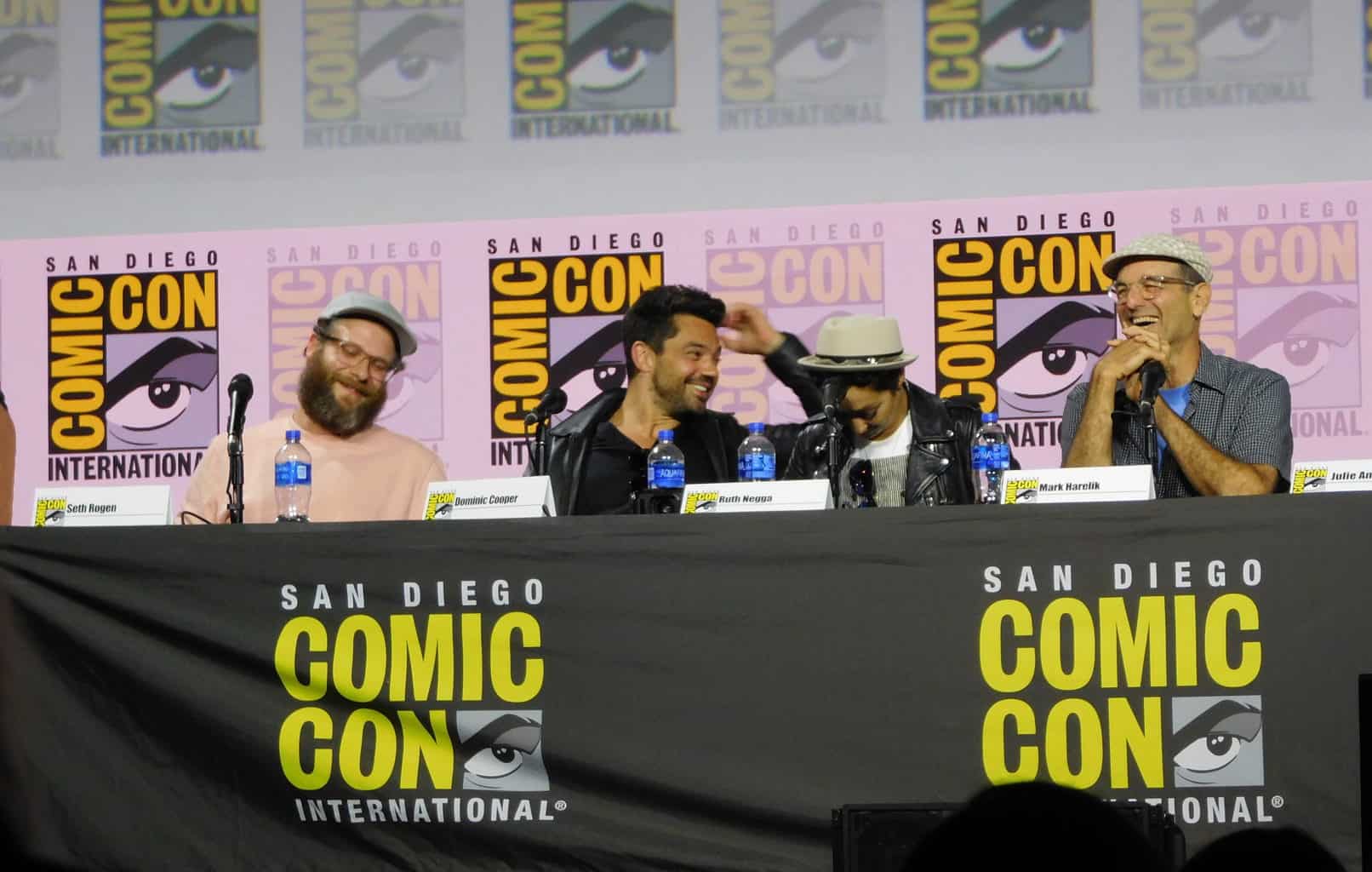 Preacher - San Diego Comic-Con 2019: Dominic Cooper (Jesse Custer), Ruth Negga (Tulip O'Hare), Julie Ann Emery (Lara Featherstone), Mark Harelik (God), and Seth Rogen