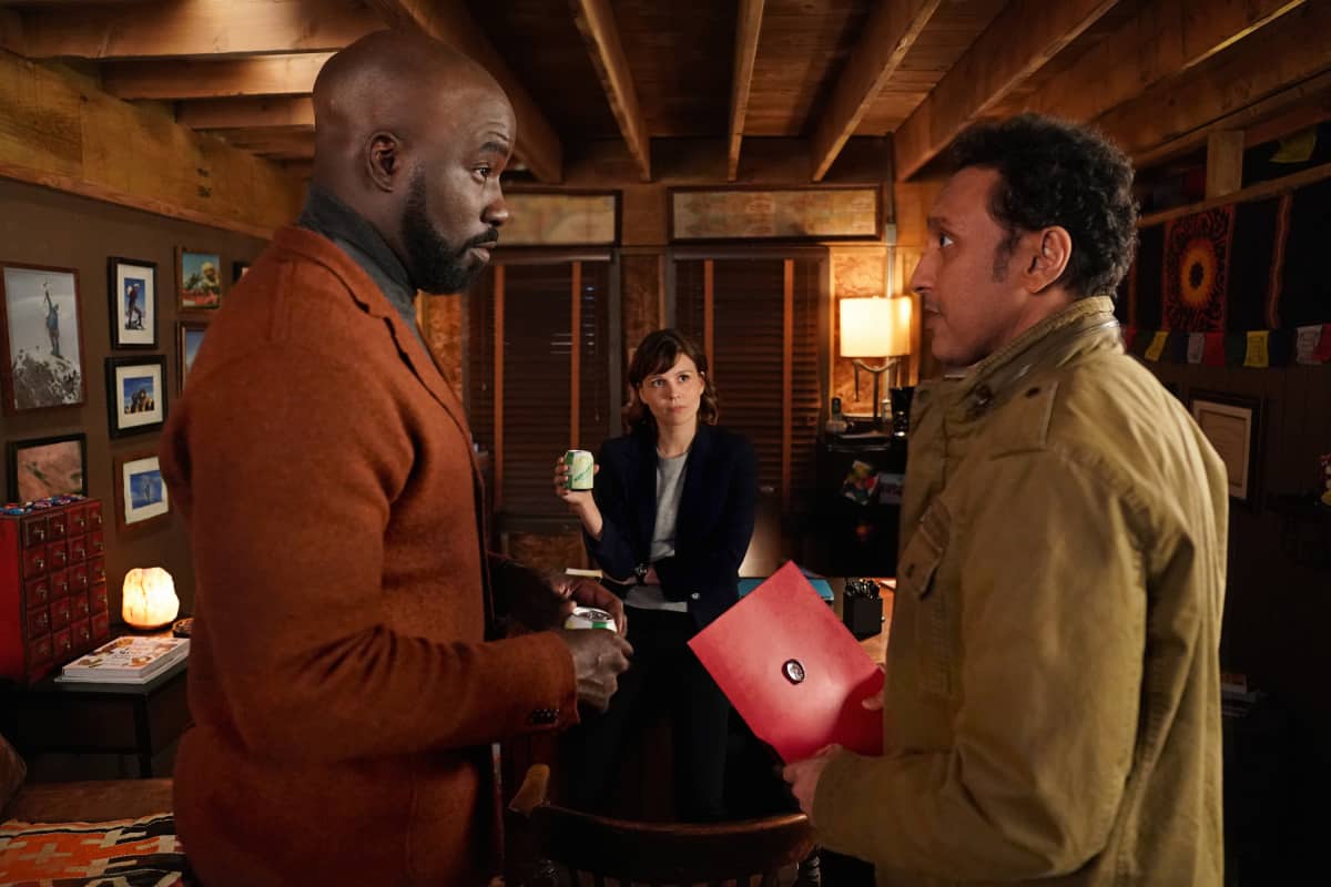 Evil Review Pilot (Season 1 Episode 1)