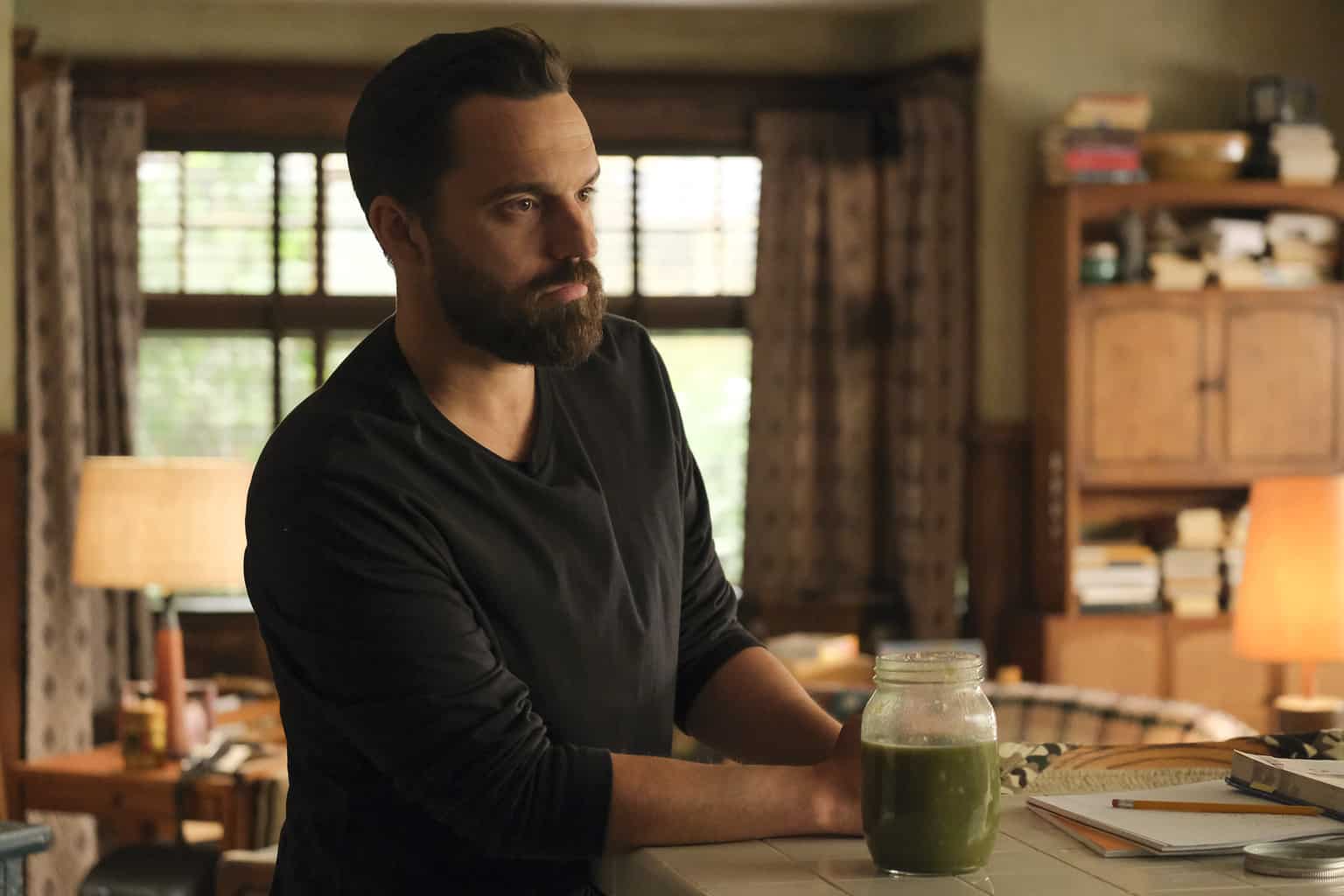 Films Et Séries Tv Avec Jake Johnson Stumptown Review: Missed Connections (Season 1 Episode 2) | Tell-Tale TV
