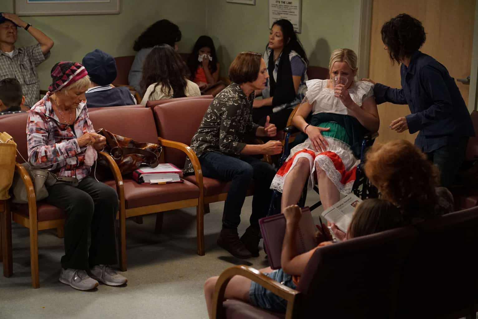 ESTELLE PARSONS, LAURIE METCALF, LECY GORANSON