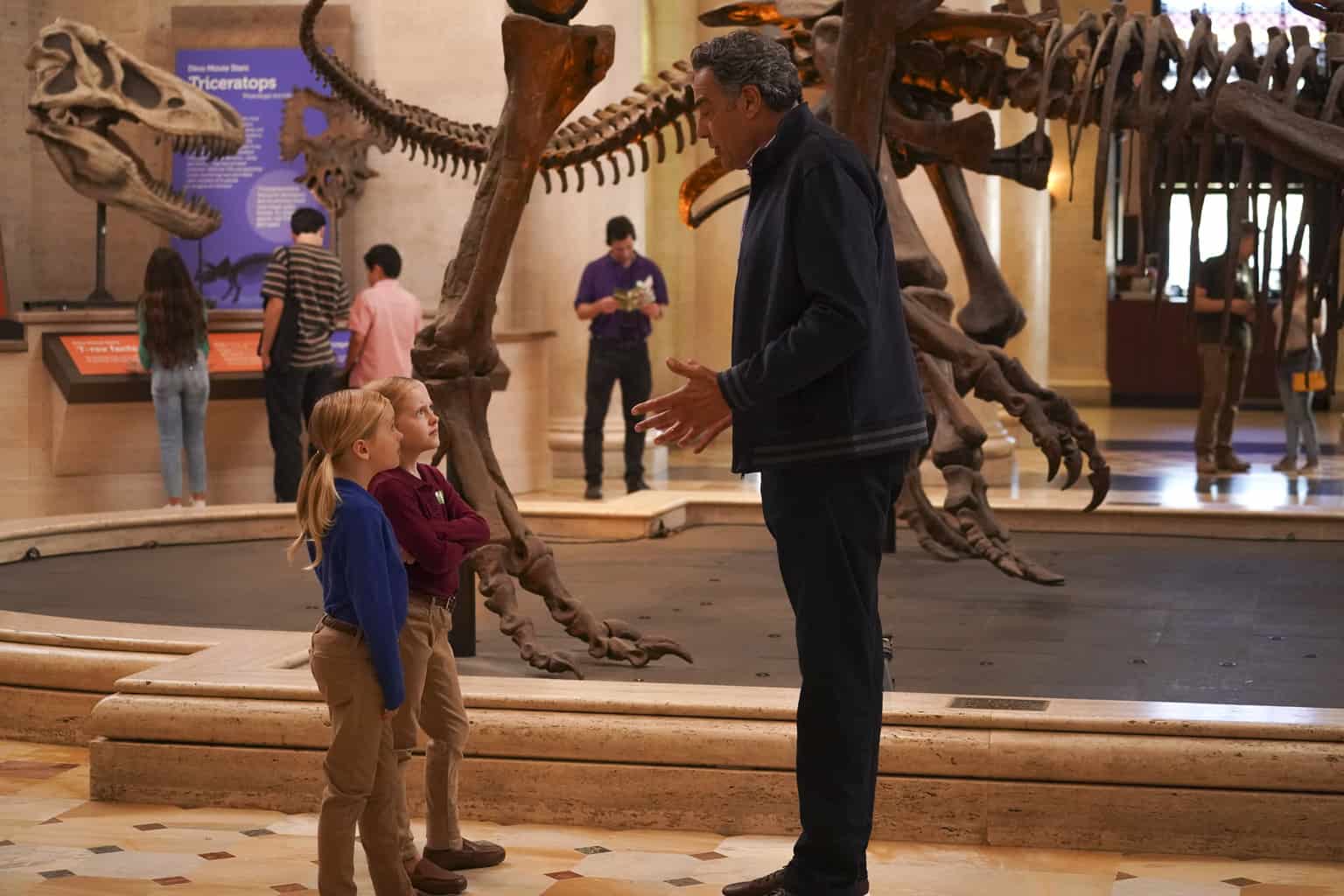 Single Parents Season 2 Episode 2 | Tell-Tale TV Single Parents Season 2 Episode 2 Preview — Single Parents Season 2 Episode 2: Graham Fought the Bones and the Bones Won - Part 2