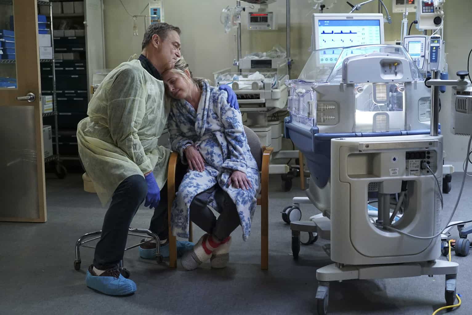 JOHN GOODMAN, LECY GORANSON