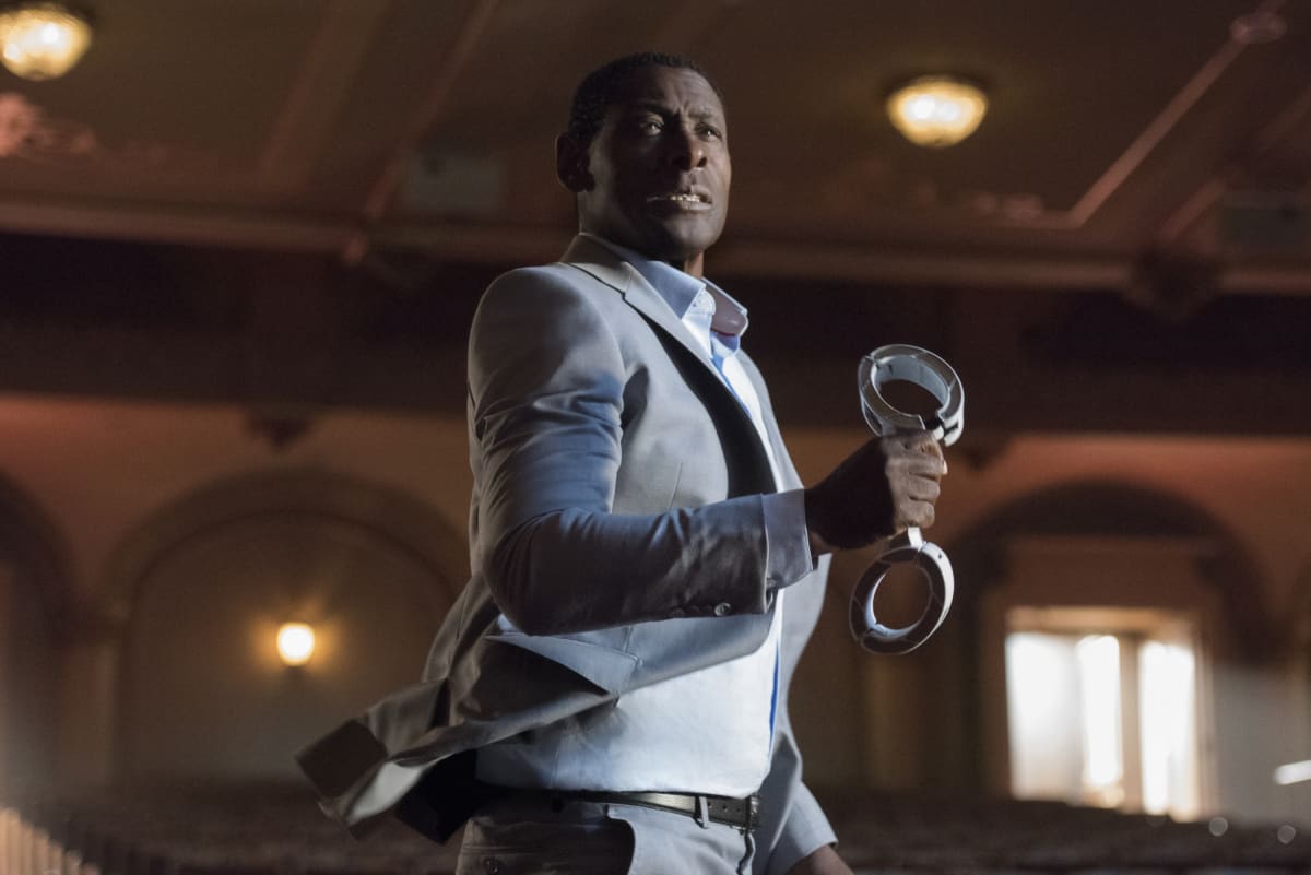 Supergirl Season 5 Episode 1 - David Harewood as Hank Henshaw/JÕonn JÕonzz