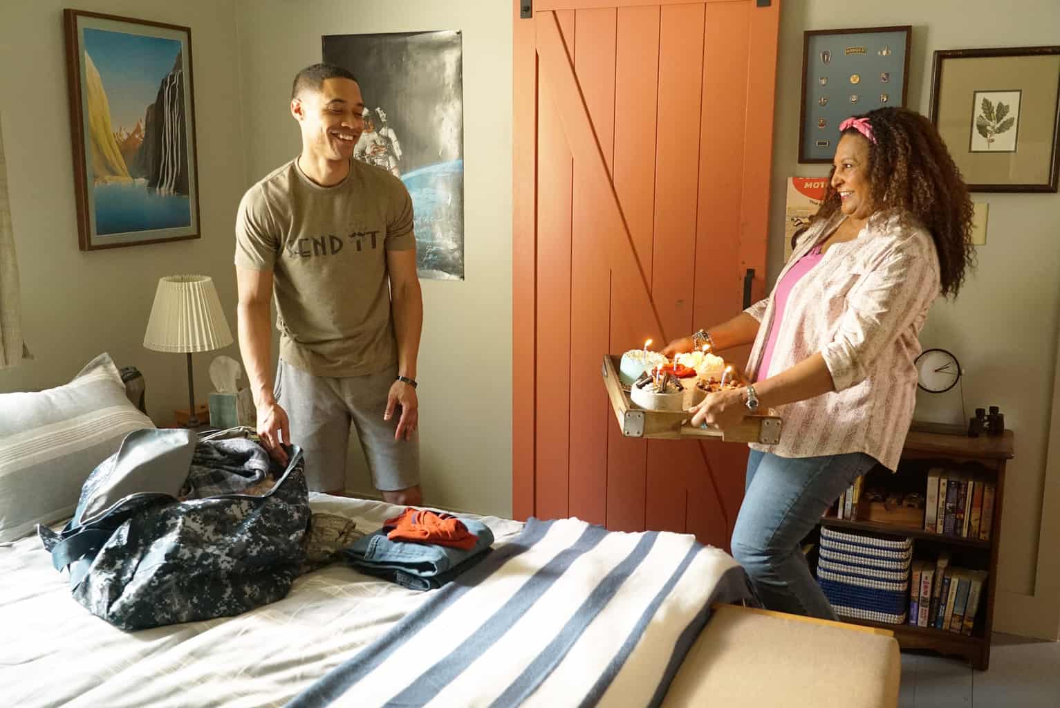 LANGSTON KERMAN, PAM GRIER | Tell-Tale TV Bless This Mess Season 2 Episode 2 LANGSTON KERMAN, PAM GRIER Bless This Mess Review: Phase 2 (Season 2 Episode 2)