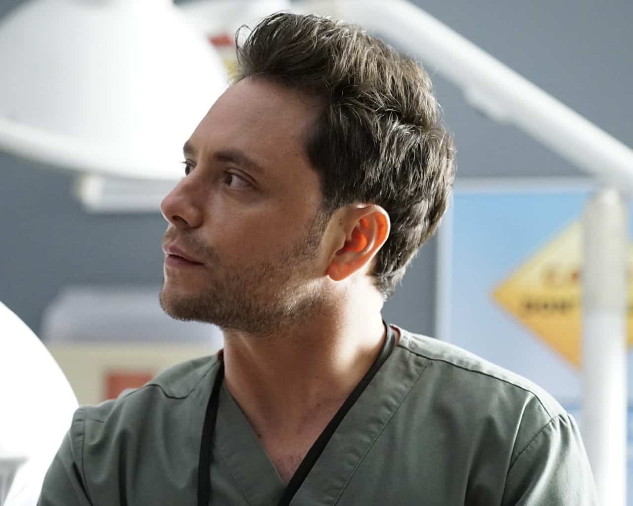 Grey's Anatomy Season 16 Episode 4, "It's Raining Men"