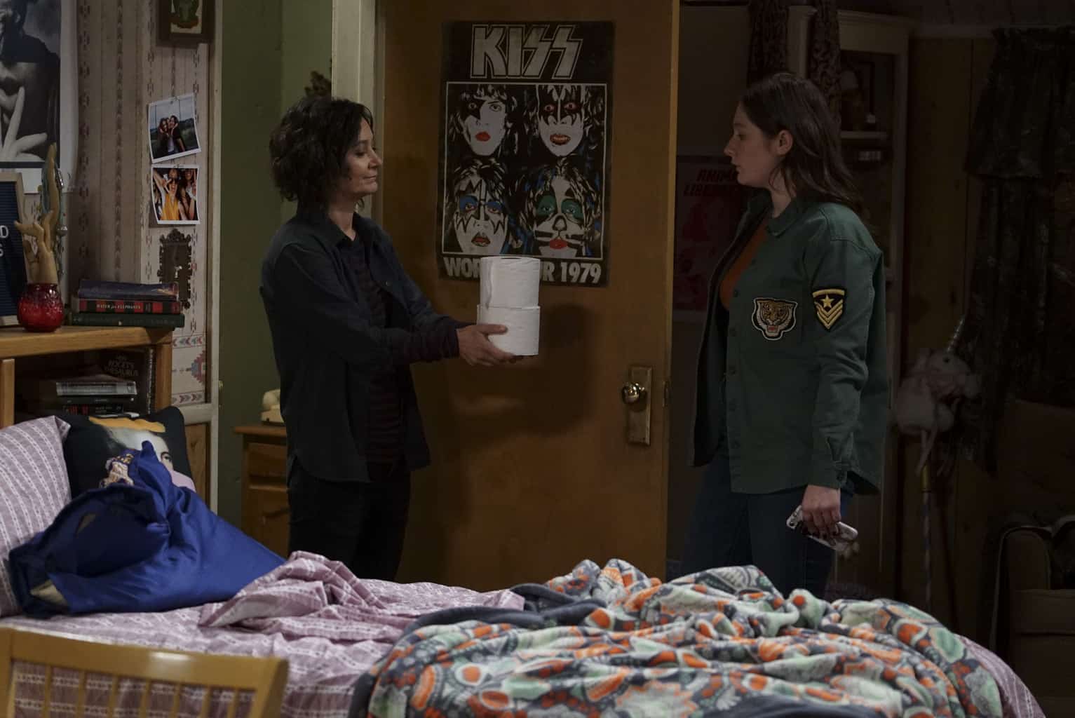 SARA GILBERT, EMMA KENNEY