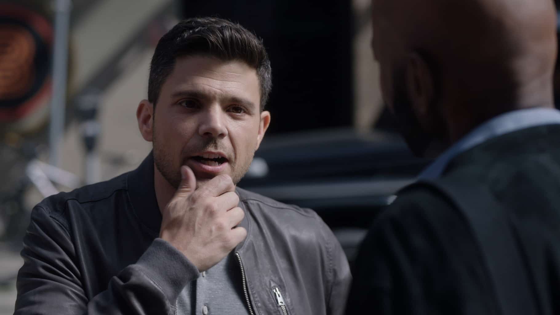 Preview — A Million Little Things Season 2 Episode 3: mixed signals - A Million Little Things Season 2 Episode 3