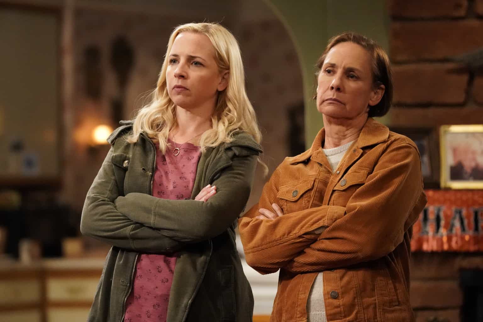 LECY GORANSON, LAURIE METCALF