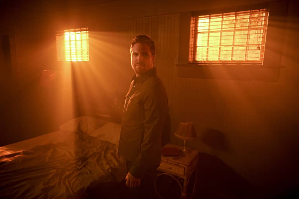 Arrow Season 8 Episode 2 - Stephen Amell as Oliver Queen/Green Arrow