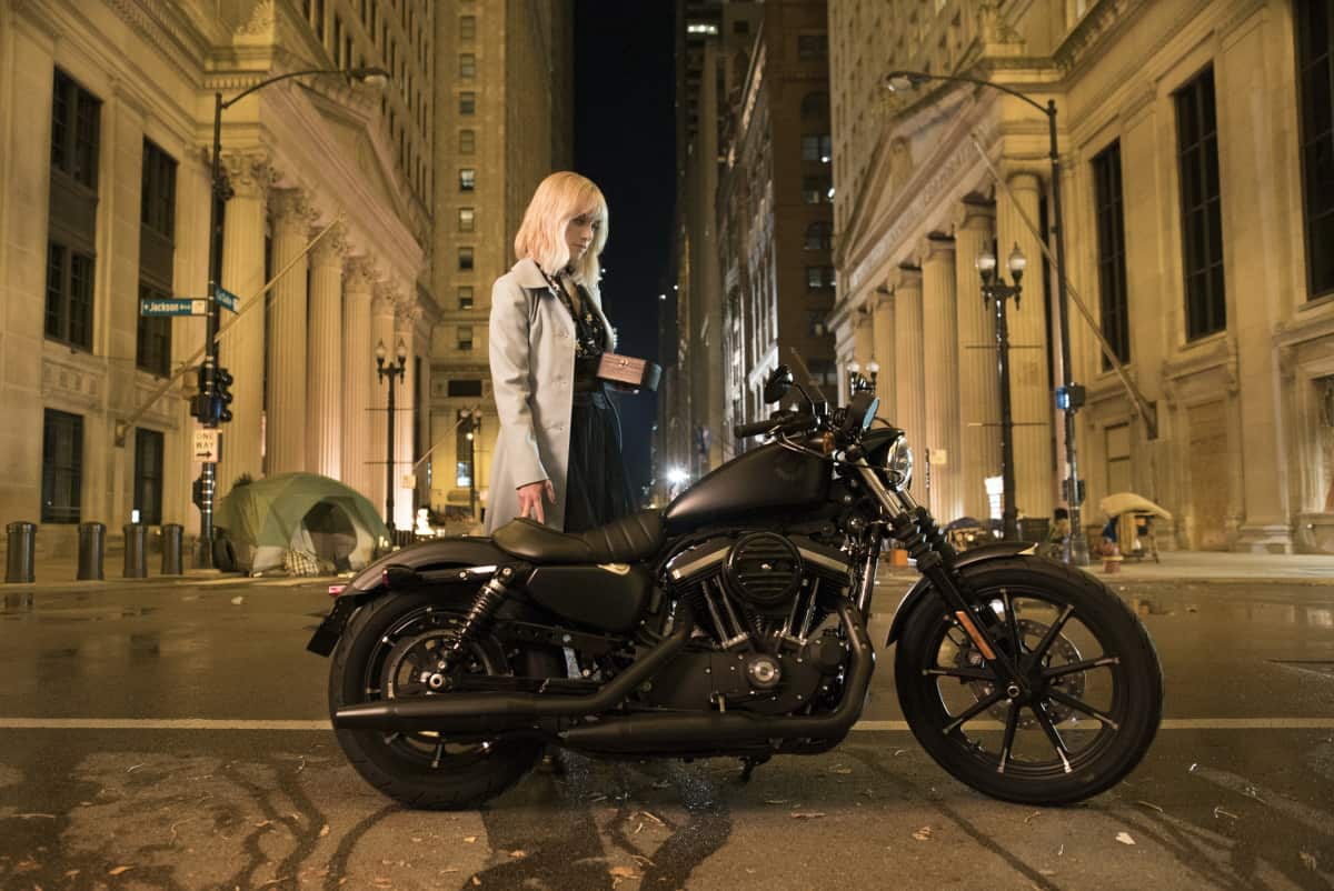 Batwoman Season 1 Episode 2 - Rachel Skarsten as Alice
