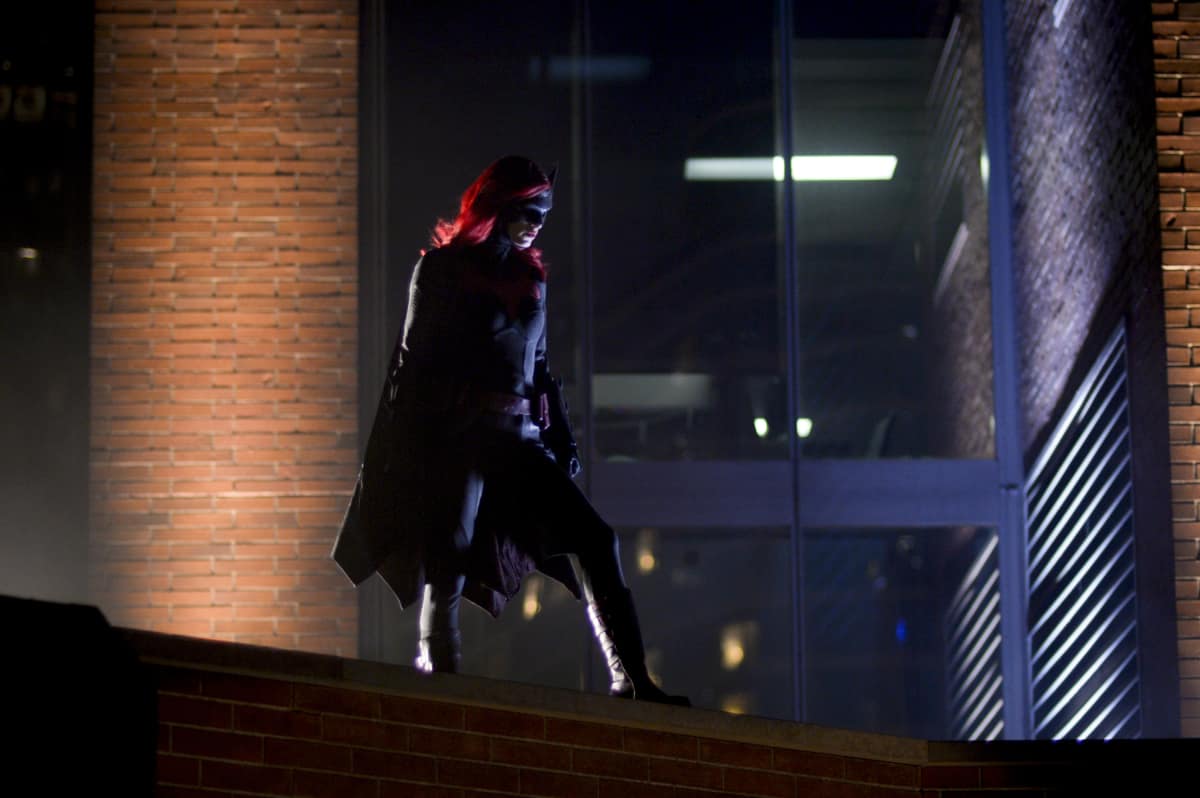 Batwoman Season 1 Episode 4 - Ruby Rose as Kate Kane/Batwoman | Tell-Tale TV BWN104a_0316b