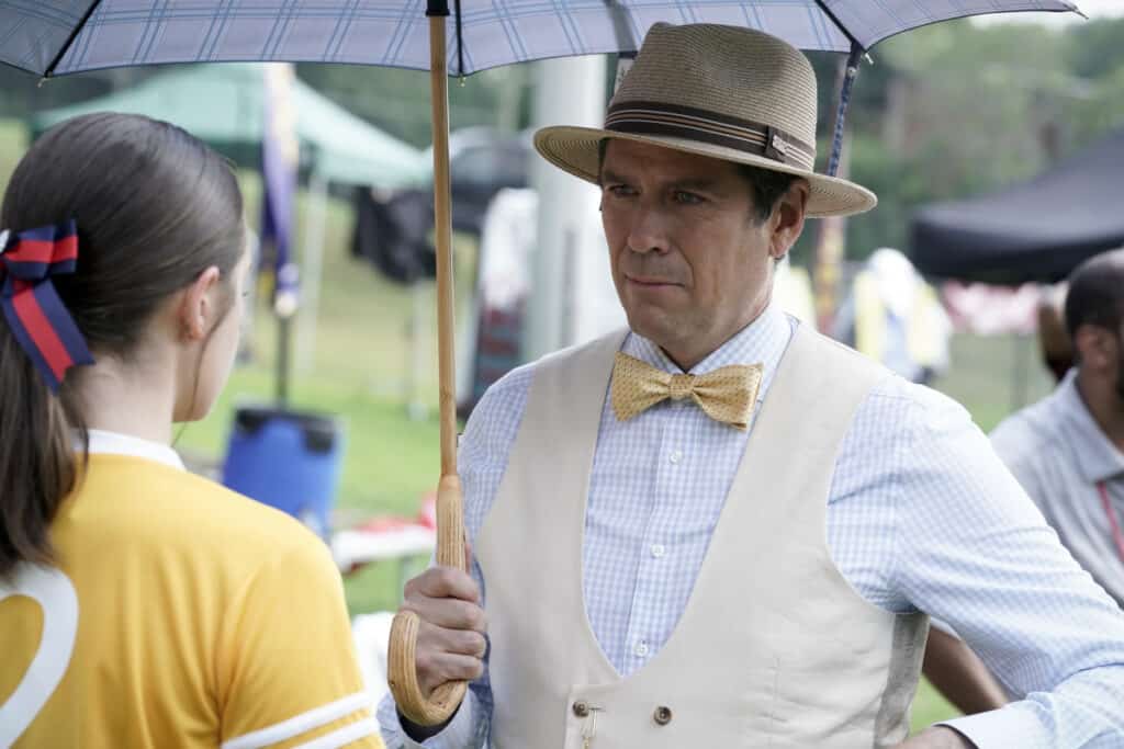 Legacies Season 2 Episode 3 - Kaylee Bryant as Josie and Alexis Denisof as Professor Vardemus