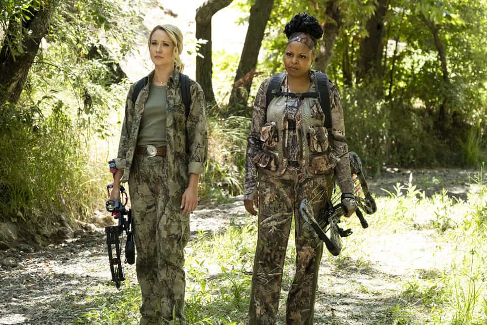 Perfect Harmony Season 1 Episode 4 - Anna Camp as Ginny, Tymberlee Hill as Adams