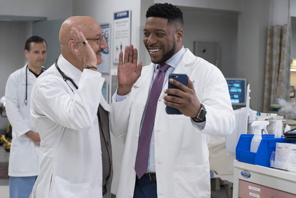 New Amsterdam Season 2 Episode 6, "Righteous Right Hand"