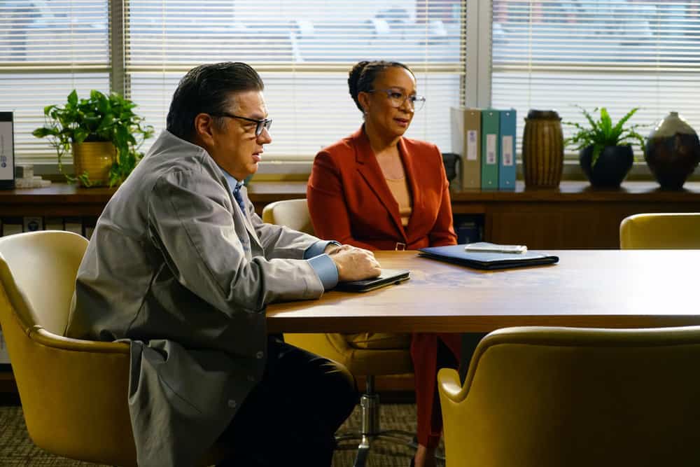 Chicago Med- Season 5 Preview — One Chicago Crossover Event: Infection - Part 2