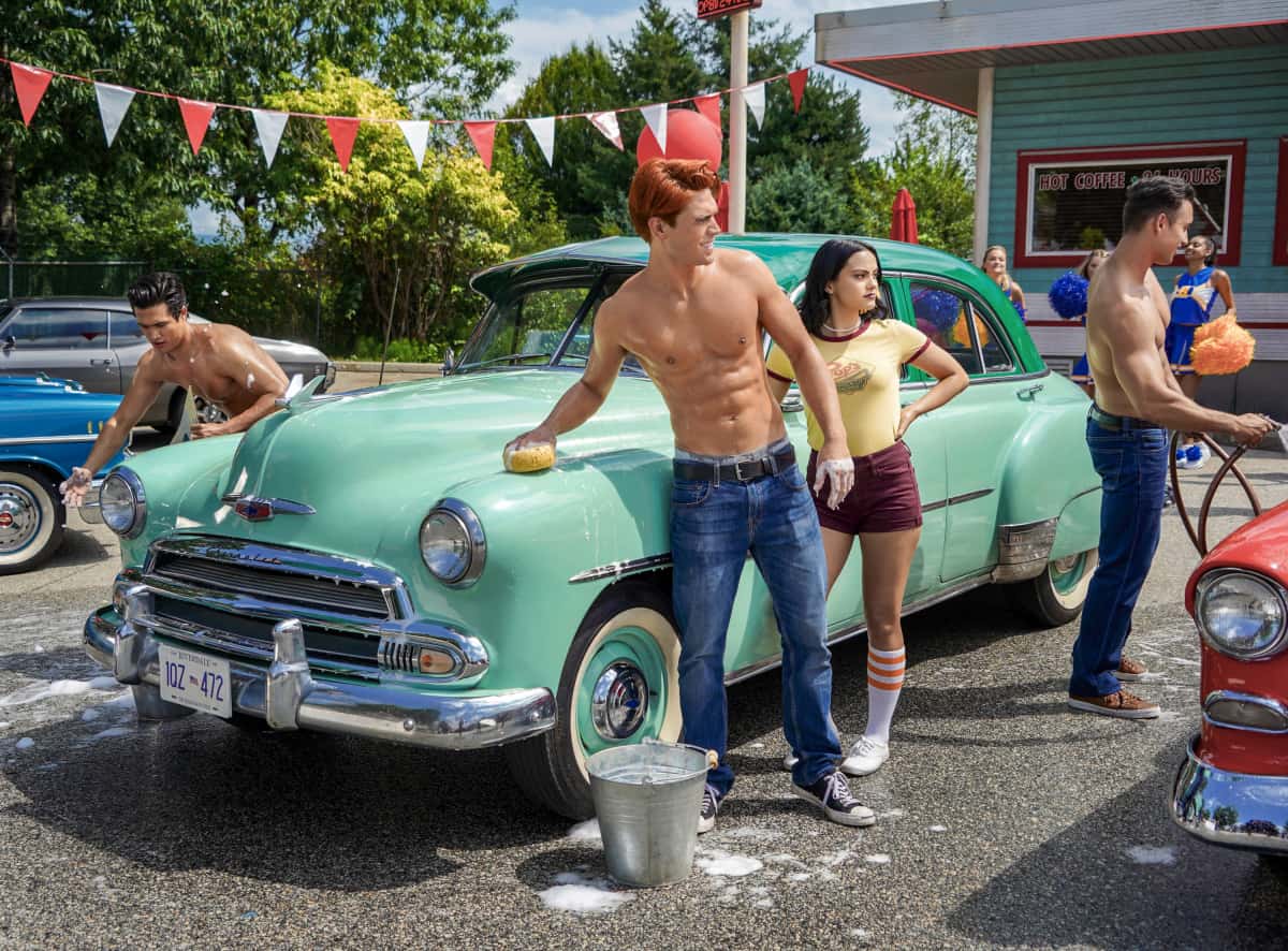 Riverdale Season 4 Episode 3 - "Chapter Sixty: Dog Day Afternoon"