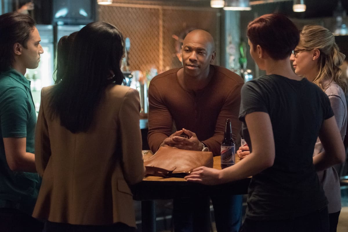 Supergirl Season 5 Episode 4, "In Plain Sight"