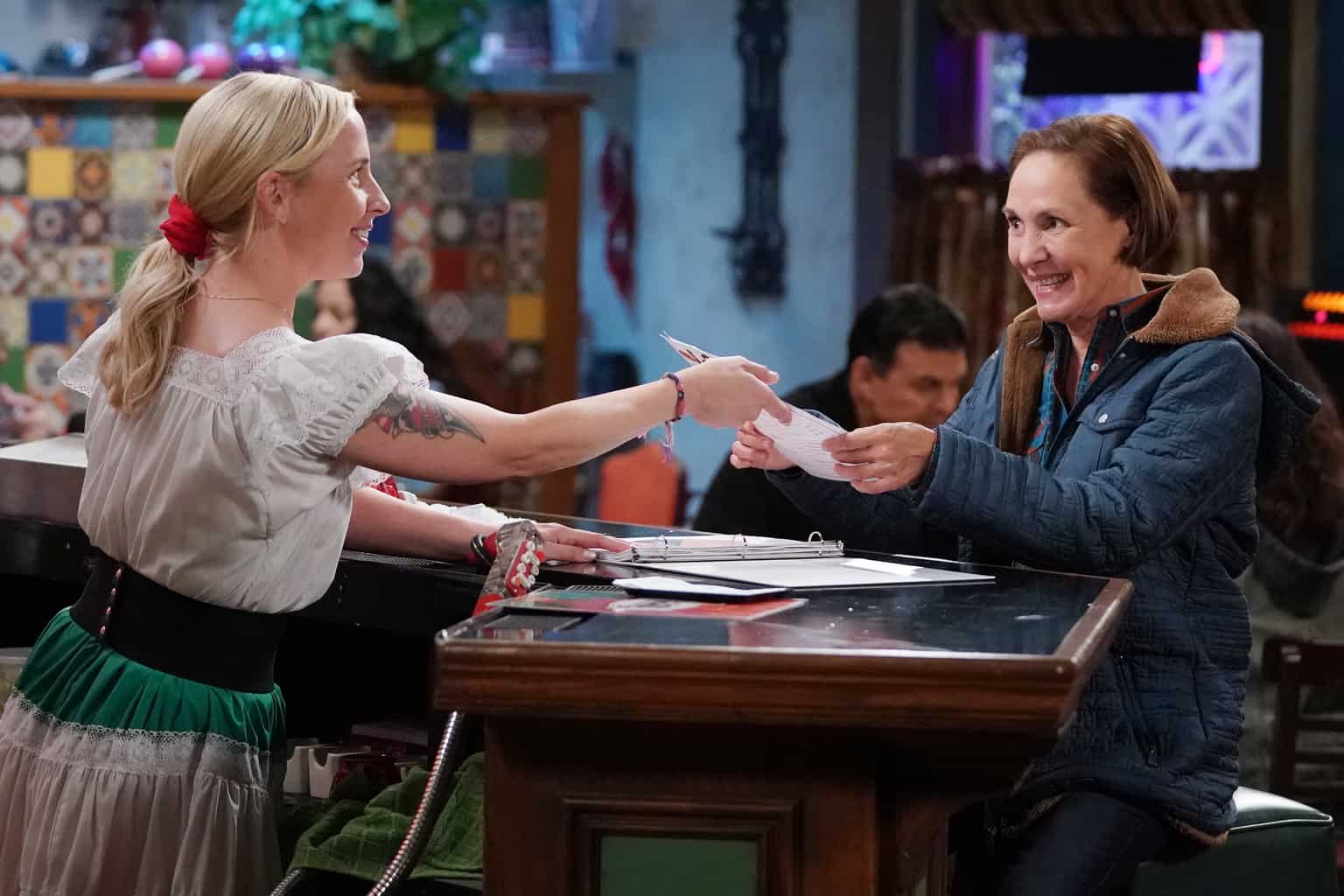 LECY GORANSON, LAURIE METCALF