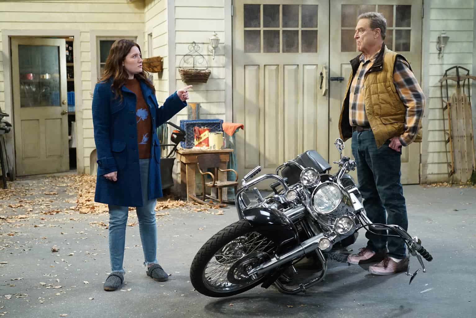 EMMA KENNEY, JOHN GOODMAN Preview — The Conners Season 2 Episode 6: Tempest in a Stew Pot - Part 2