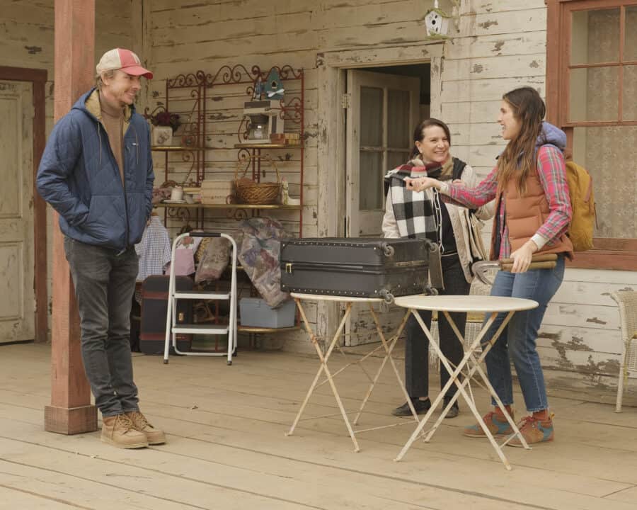 DAX SHEPARD, SUSIE ESSMAN, LAKE BELL