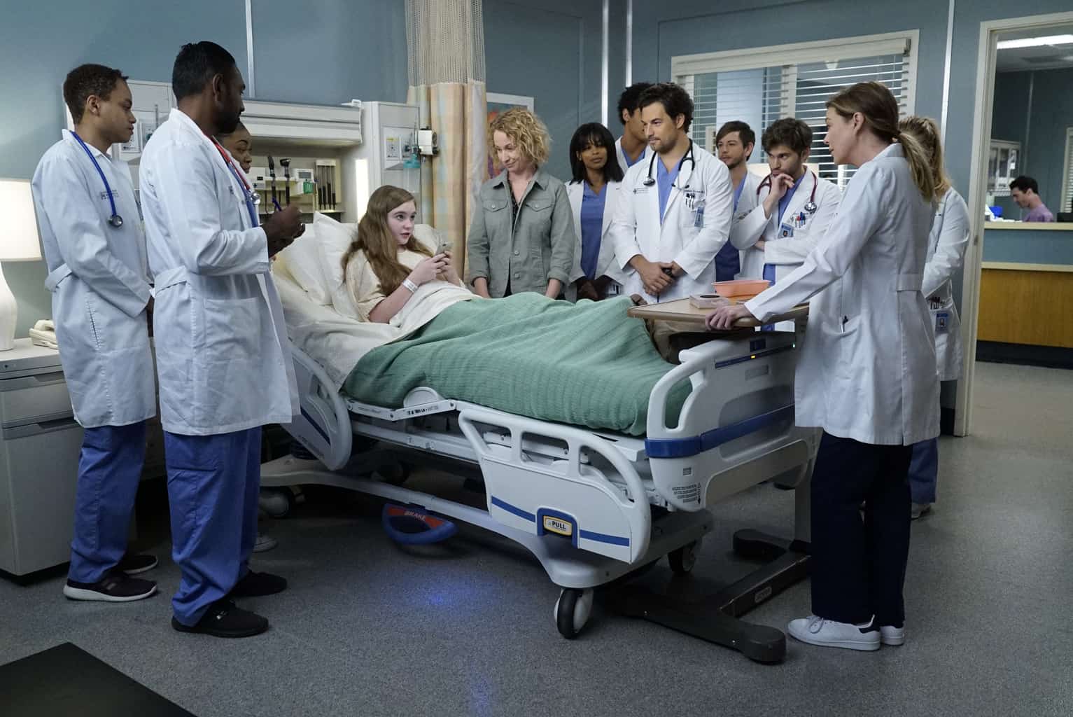 Grey's Anatomy Season 16 Episode 9, "Let's All Go To The Bar"