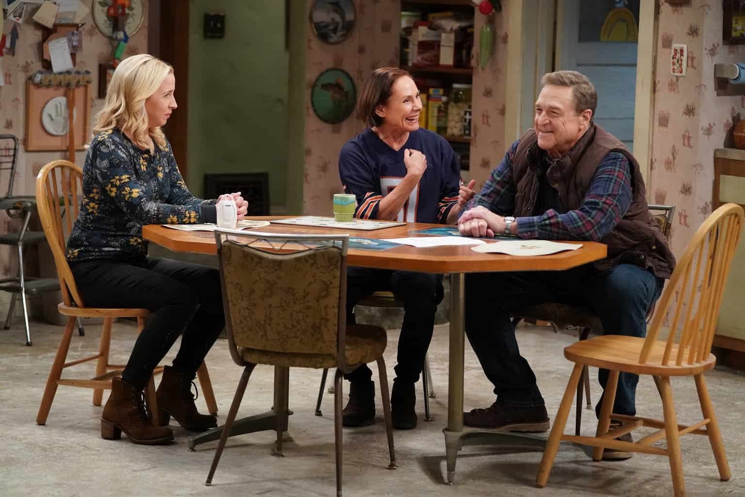 LECY GORANSON, LAURIE METCALF, JOHN GOODMAN