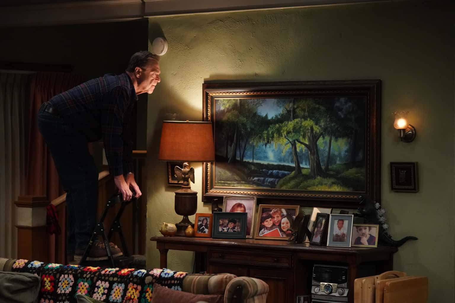 JOHN GOODMAN Preview — The Conners Season 2 Episode 8: Lanford, Toilet of Sin - Part 2