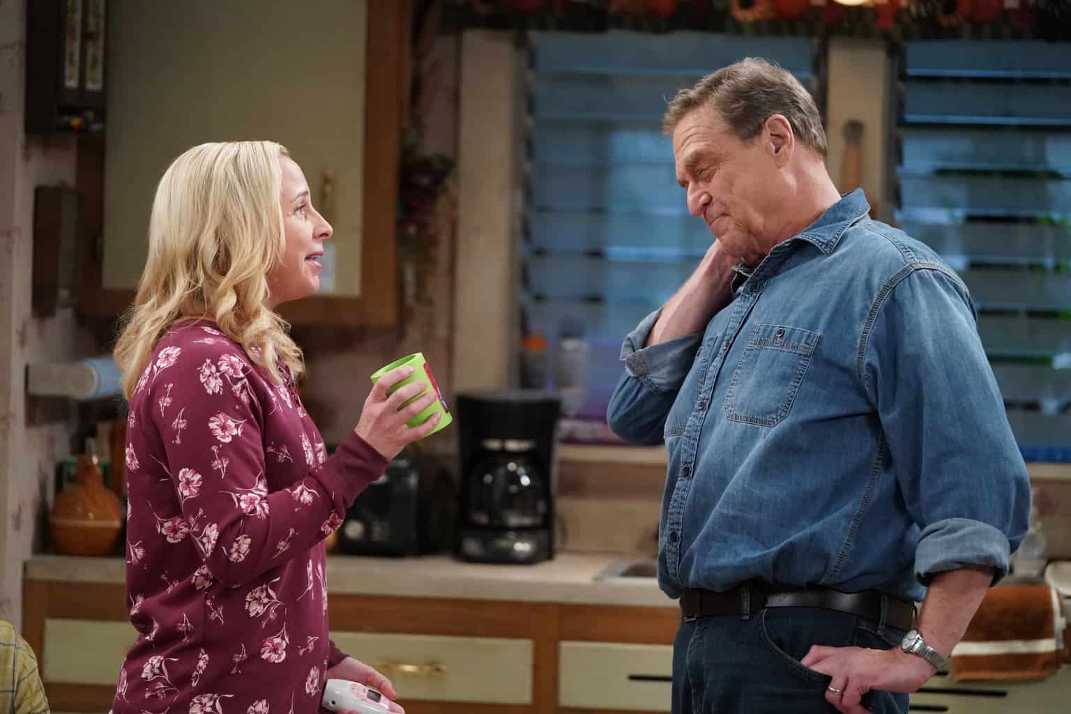 LECY GORANSON, JOHN GOODMAN Preview — The Conners Season 2 Episode 9: Smoking Penguins and Santa on Santa Action - Part 3