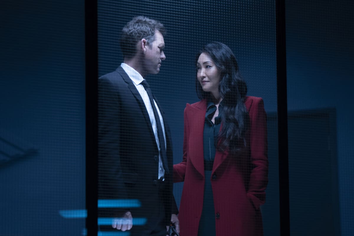 Batwoman Season 1 Episode 7 - Dougray Scott as Jacob Kane and Elizabeth Anweis as Catherine Hamilton-Kane | Tell-Tale TV Batwoman Season 1 Episode 7 - Dougray Scott as Jacob Kane and Elizabeth Anweis as Catherine Hamilton-Kane