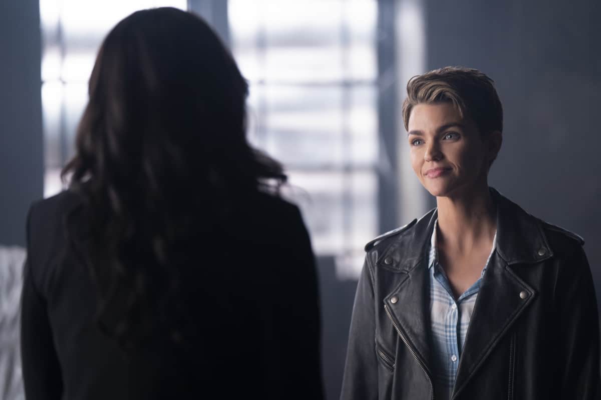 Batwoman Season 1 Episode 7 - Meagan Tandy as Sophie Moore and Ruby Rose as Kate Kane