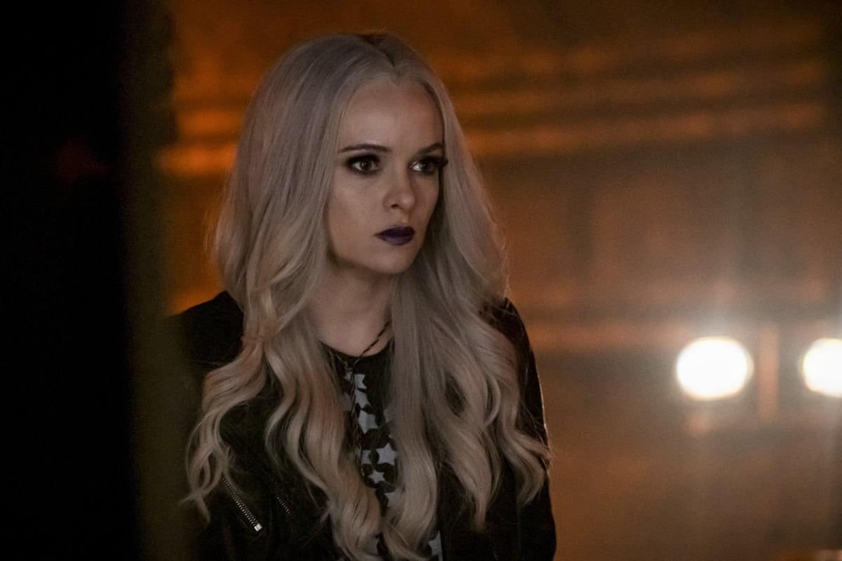 The Flash Season 6 Episode 6 - Danielle Panabaker as Killer Frost | Tell-Tale TV The Flash Season 6 Episode 6 - Danielle Panabaker as Killer Frost